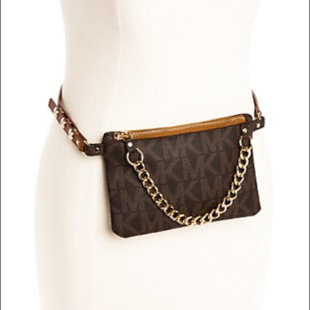 ⚡️Michael Kors belt bag w/chain detail
